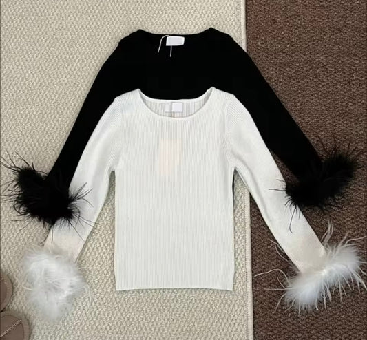 Loren Fluff Top